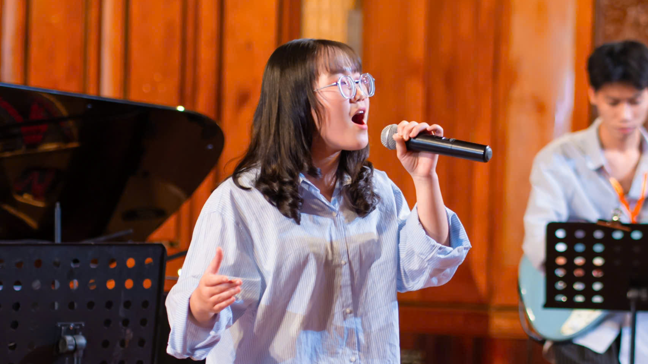 Hình ảnh trung tâm